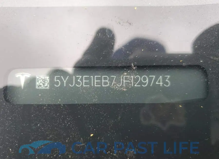 5YJ3E1EB7JF129743# 12