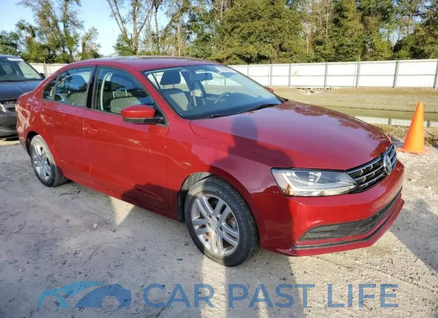 3VW2B7AJ0JM239482# 4