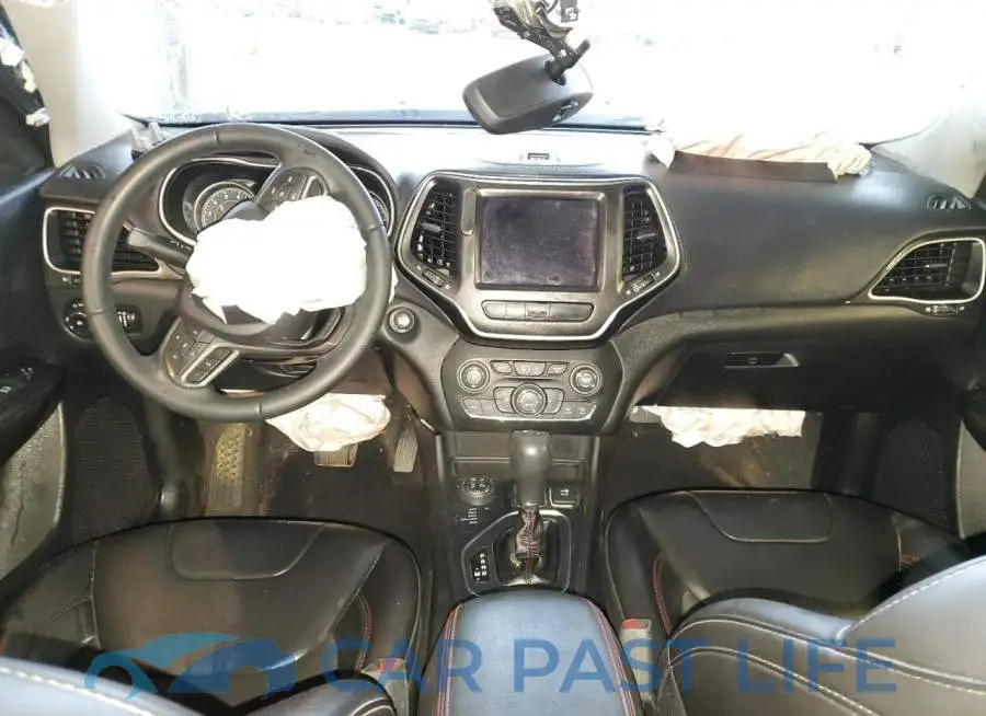 1C4PJMBX8KD314035# 8