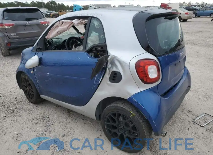 WMEFJ5DA3GK054173# 2