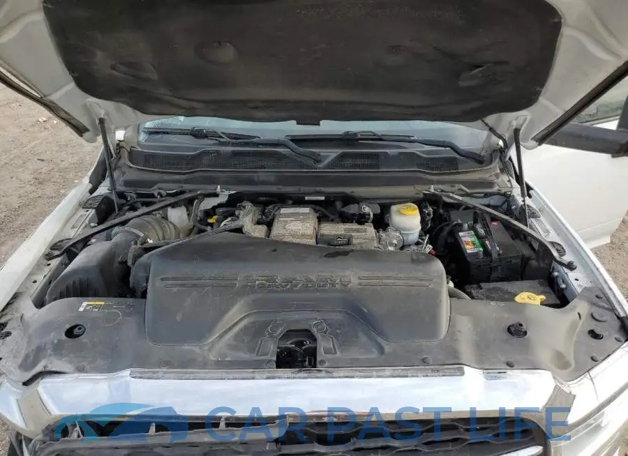 3C6UR5CL8LG192995# 11