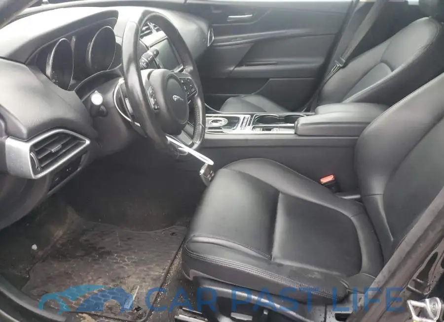 SAJAJ4BN3HCP15688# 7