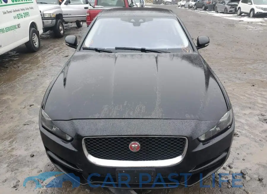 SAJAJ4BN3HCP15688# 5