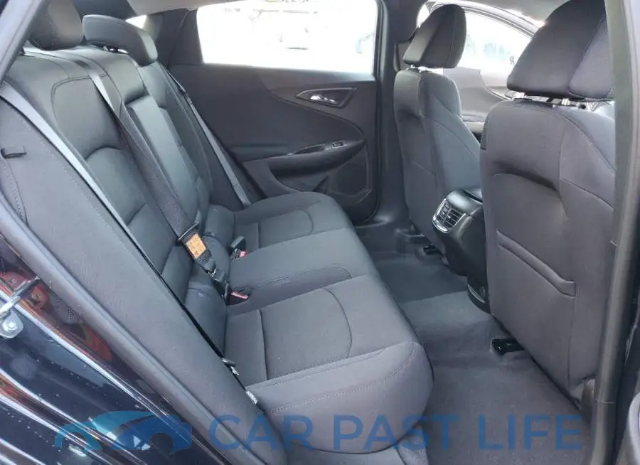 1G1ZD5ST6PF202776# 10