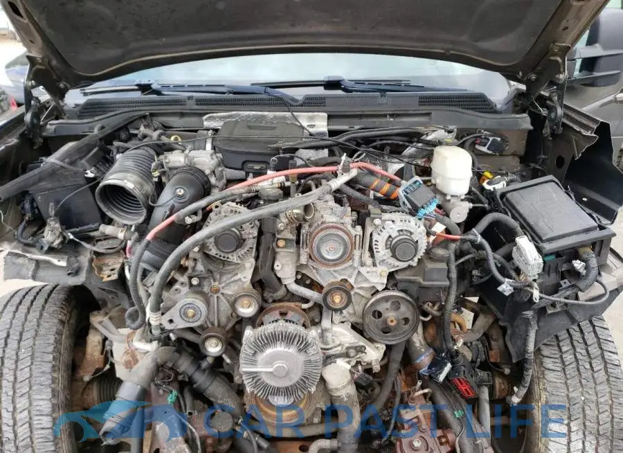 1GT12YE8XFF138095# 12