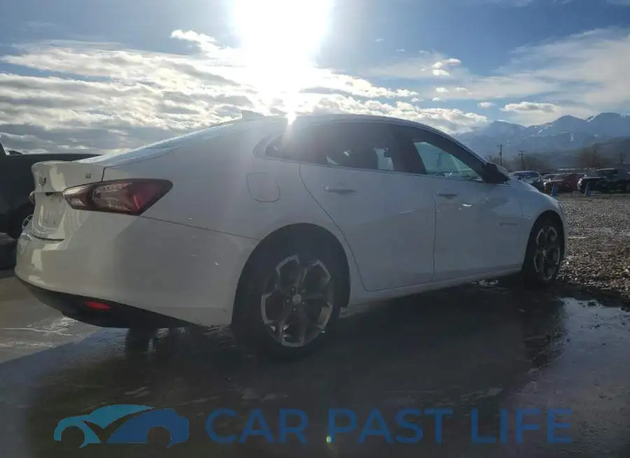 1G1ZD5ST8LF104598# 3