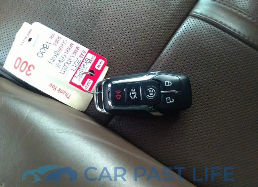 2LMPJ8LP6HBL38757# 11