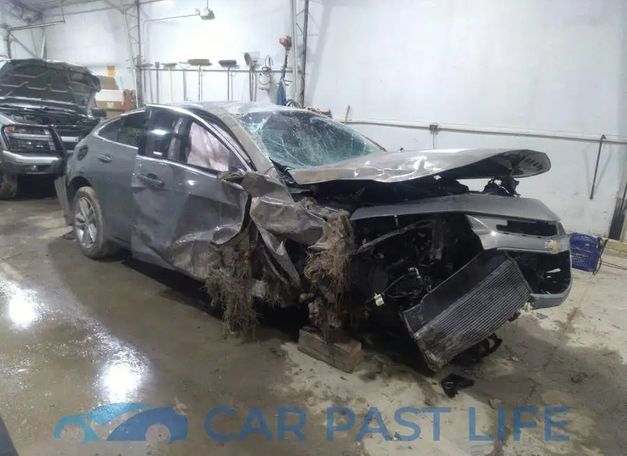 1G1ZD5ST5JF106435# 1