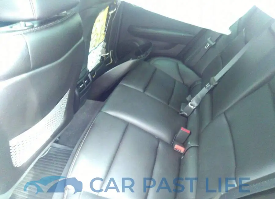 1G6AA5RX7J0157236# 8