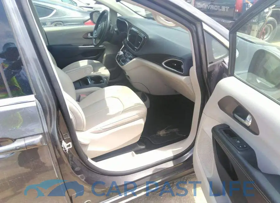 2C4RC1DG2MR526167# 5