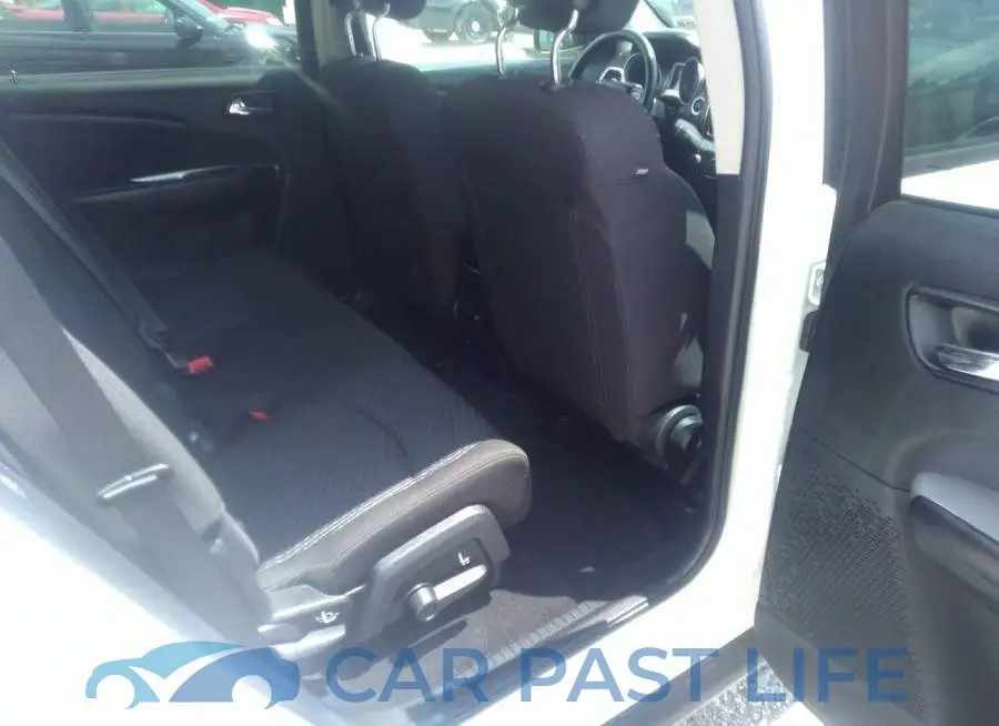 3C4PDCAB7GT115339# 8
