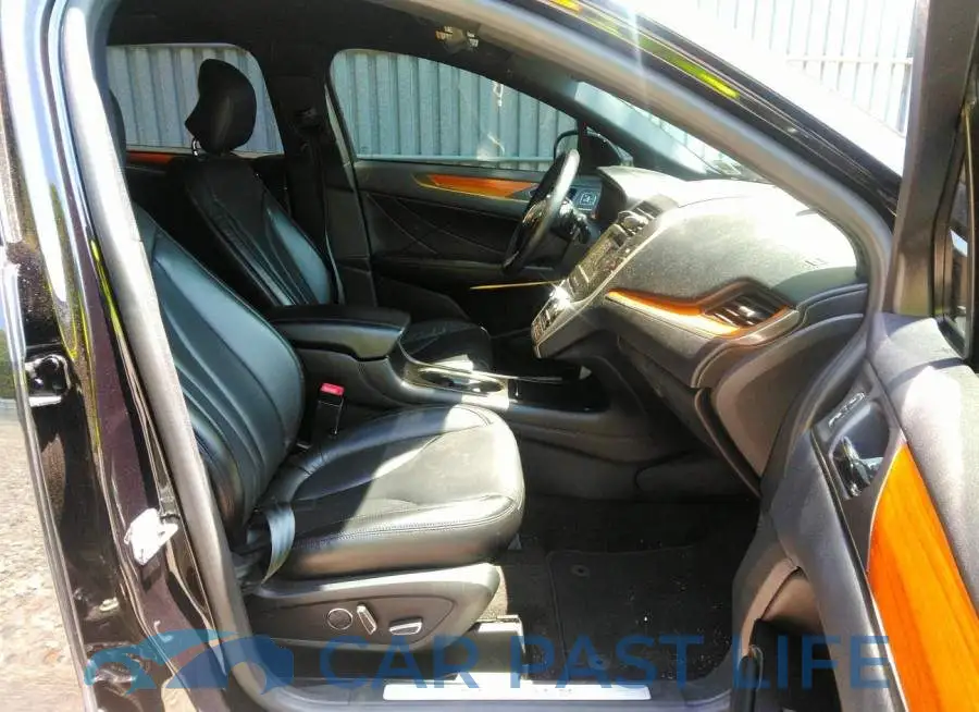 5LMCJ2D9XKUL15990# 5