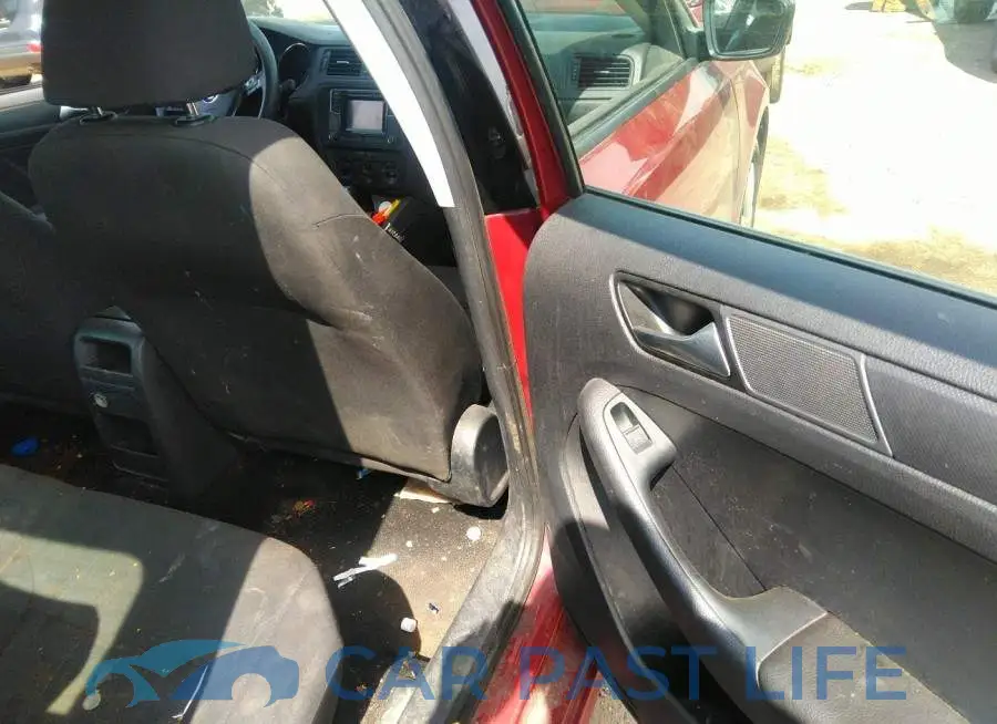 3VW267AJ8GM248055# 8