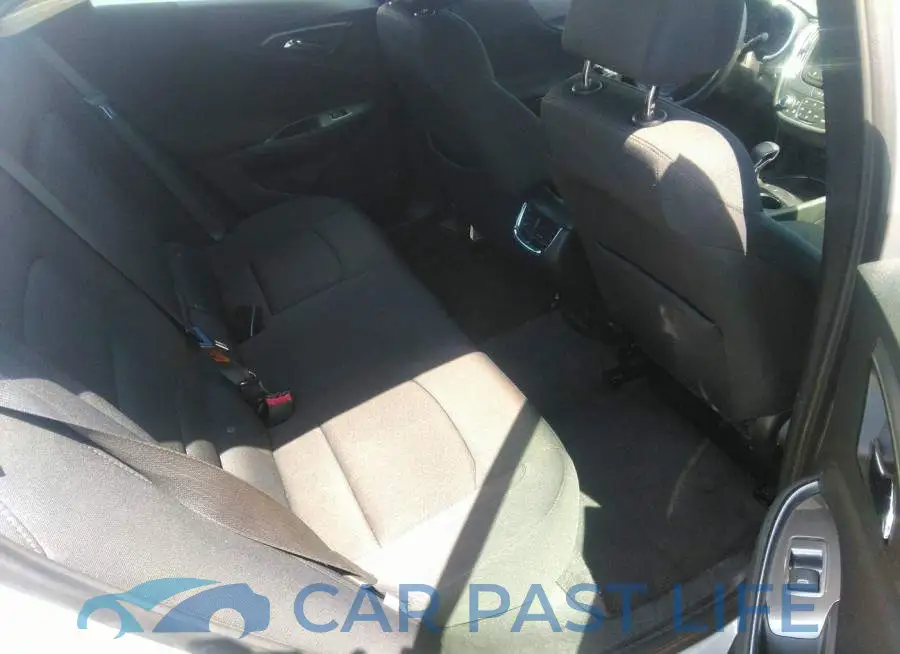1G1ZD5ST3MF066750# 8