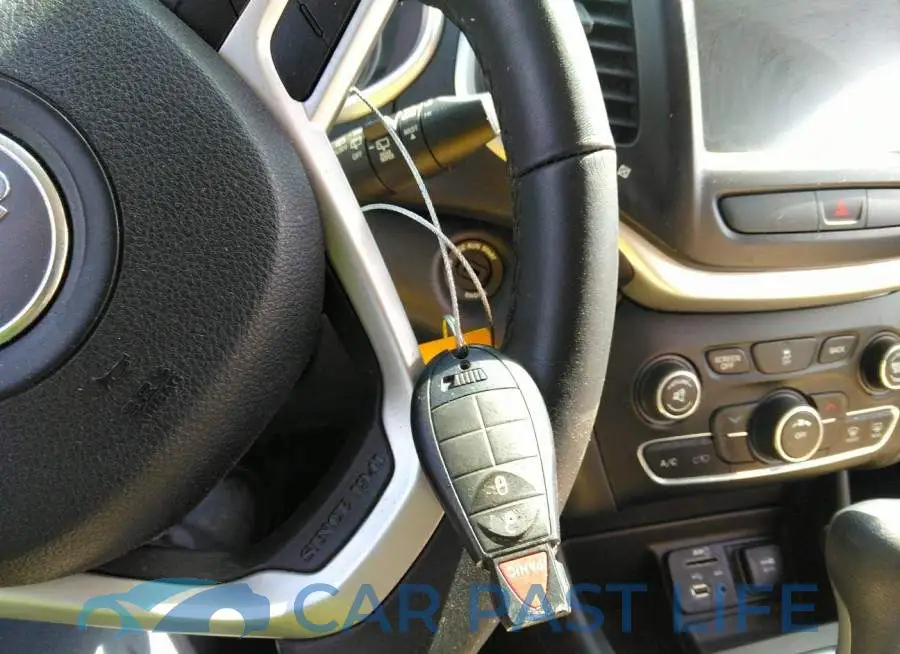 1C4PJLCB8HW640718# 11