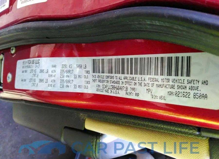1C4PJLCB8HW640718# 9