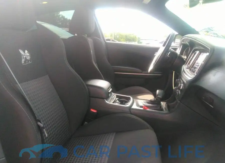 2C3CDXGJ4NH122134# 5