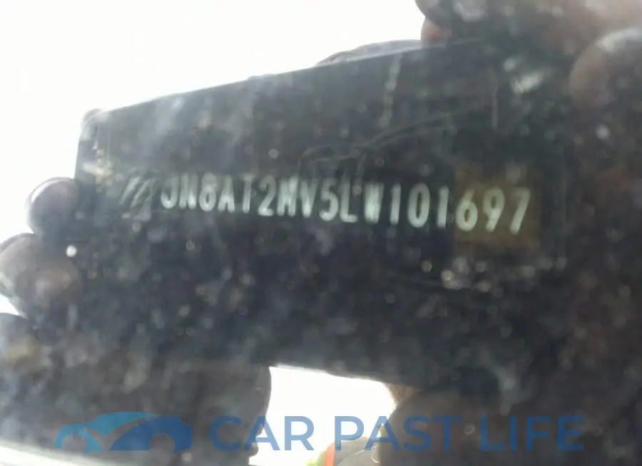 JN8AT2MV5LW101697# 9