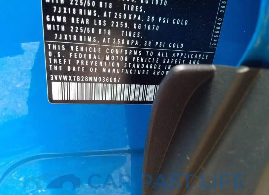 3VVWX7B28NM036067# 9