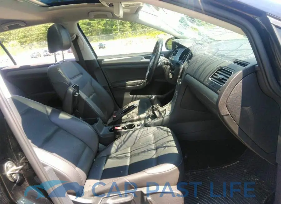 3VW117AU8FM086169# 5