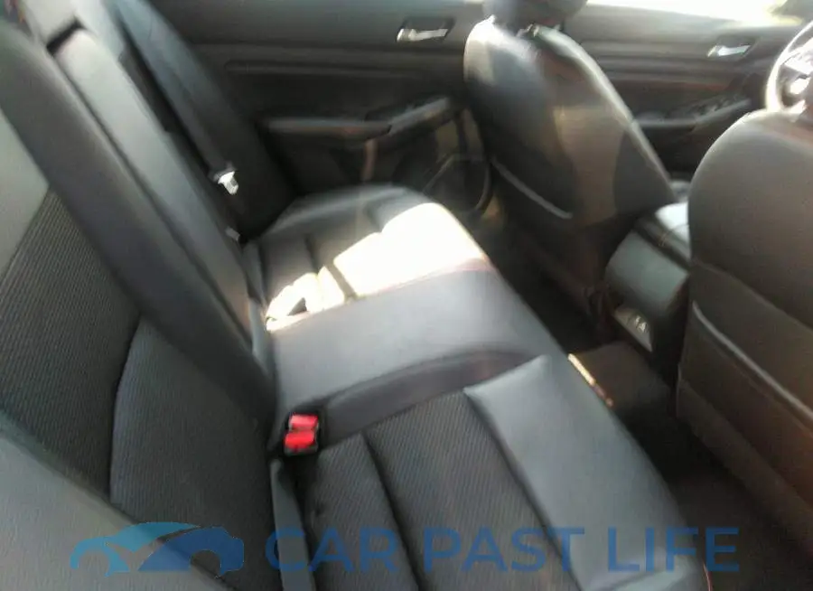1N4BL4CV0LC175761# 8