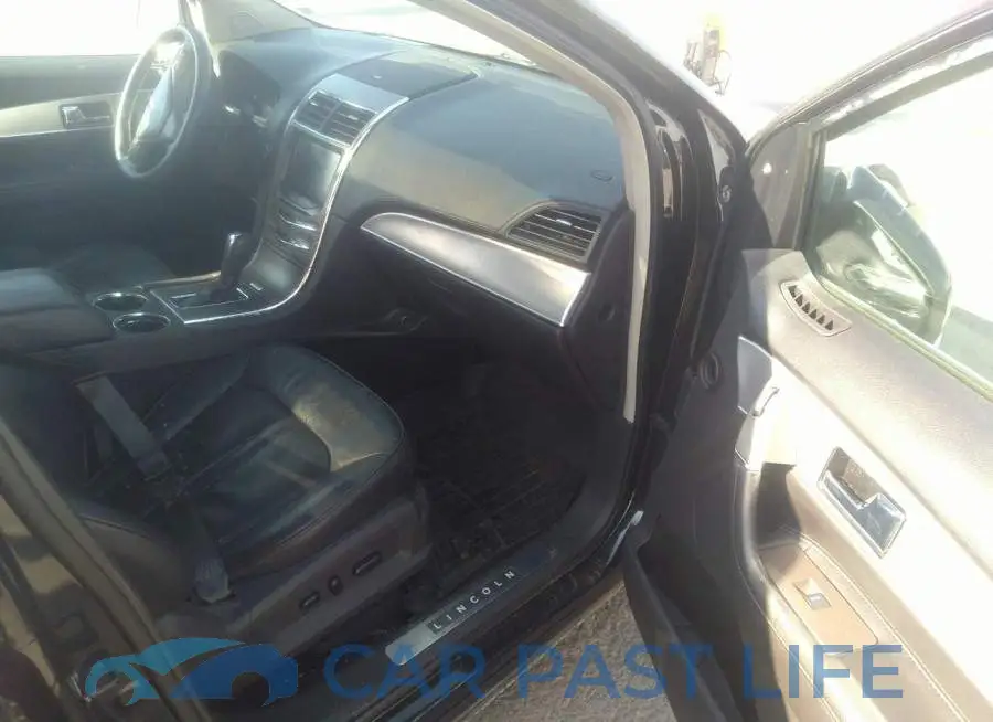 2LMDJ6JK9FBL27098# 5