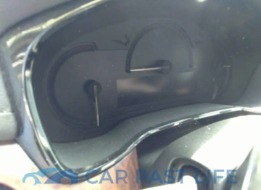 1G6AP5SX1F0107898# 7