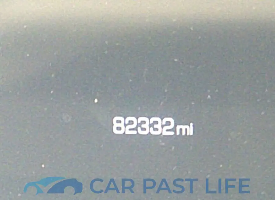 1G6KD5RS4JU149815# 7