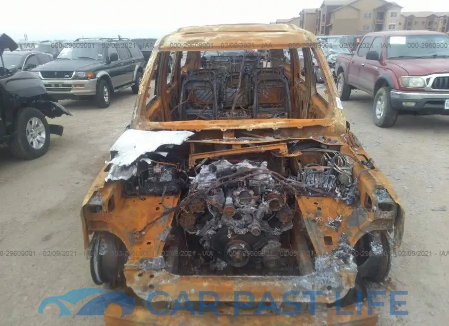 SALAG2V68GA822759# 6