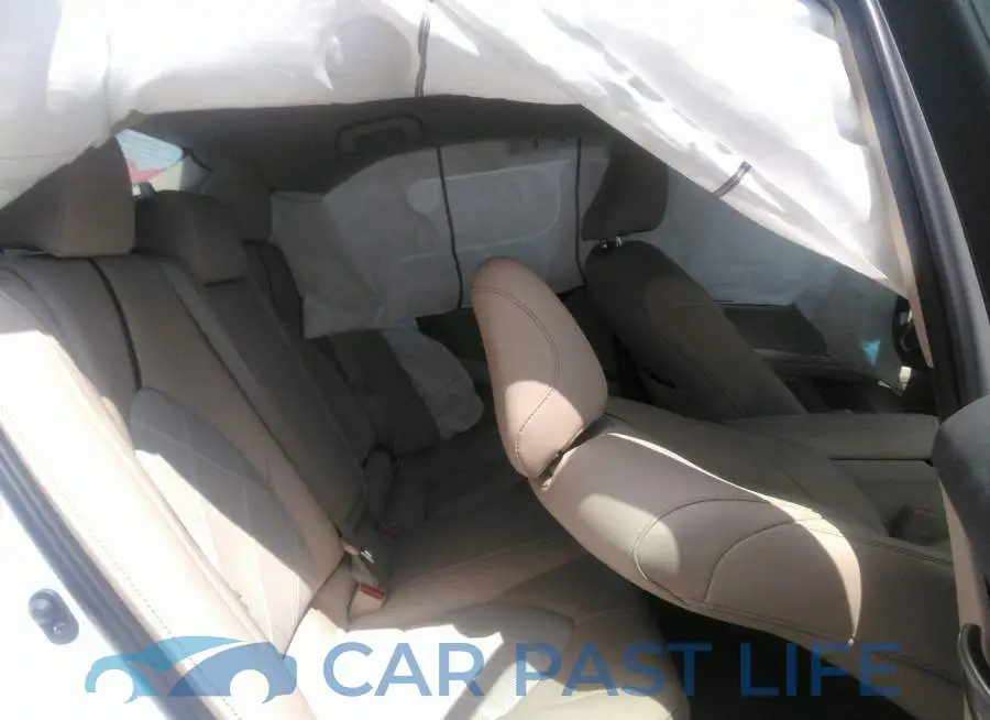 4T1B11HK7JU056878# 8