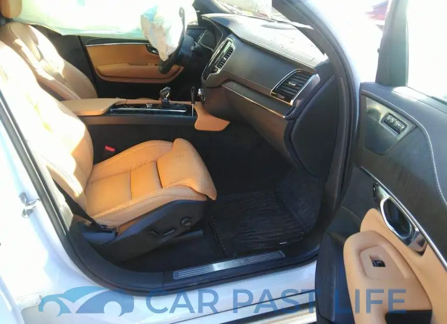 YV4A22PL9M1761536# 5
