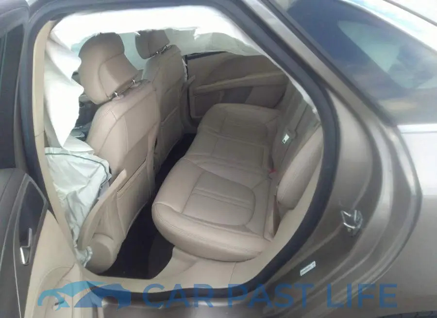 3LN6L5KU5KR614751# 8