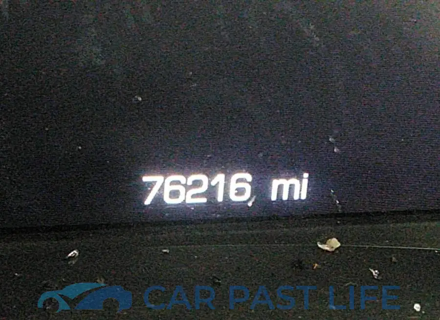 1G1ZE5ST8HF125973# 7
