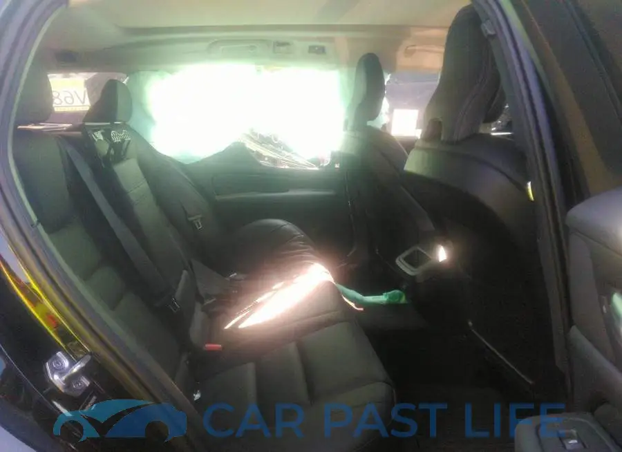YV4102WK2M1069116# 8
