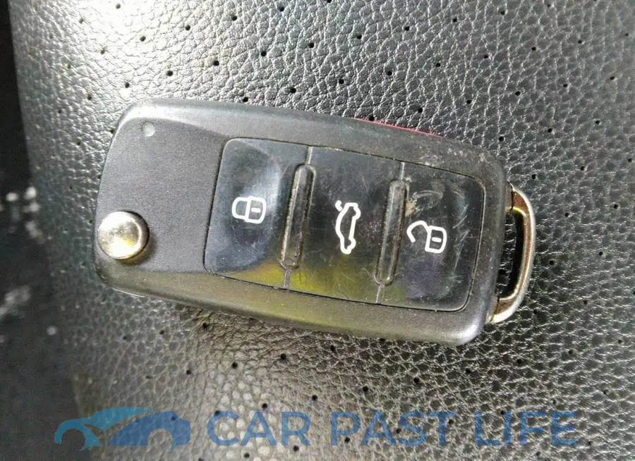 3VW3A7AJ1FM309456# 11
