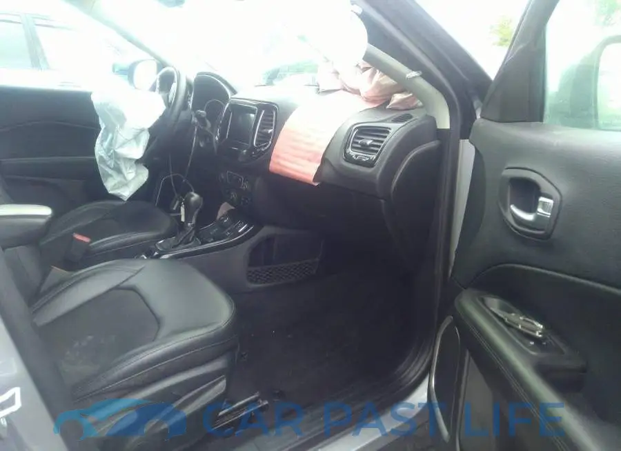 3C4NJDBB1KT622993# 5