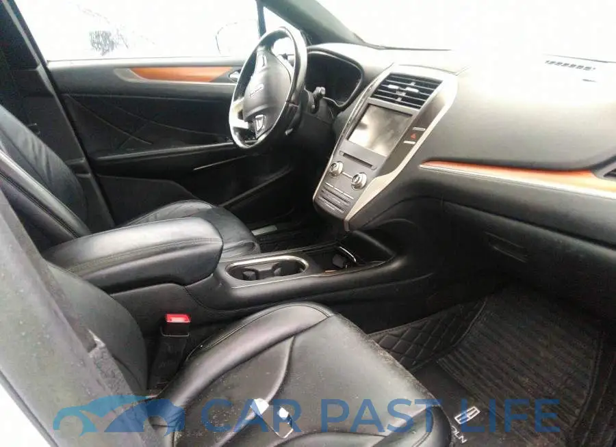 5LMCJ2A92FUJ13204# 5