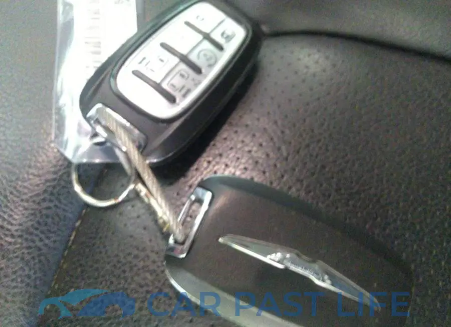 2C4RC1BGXLR279465# 11
