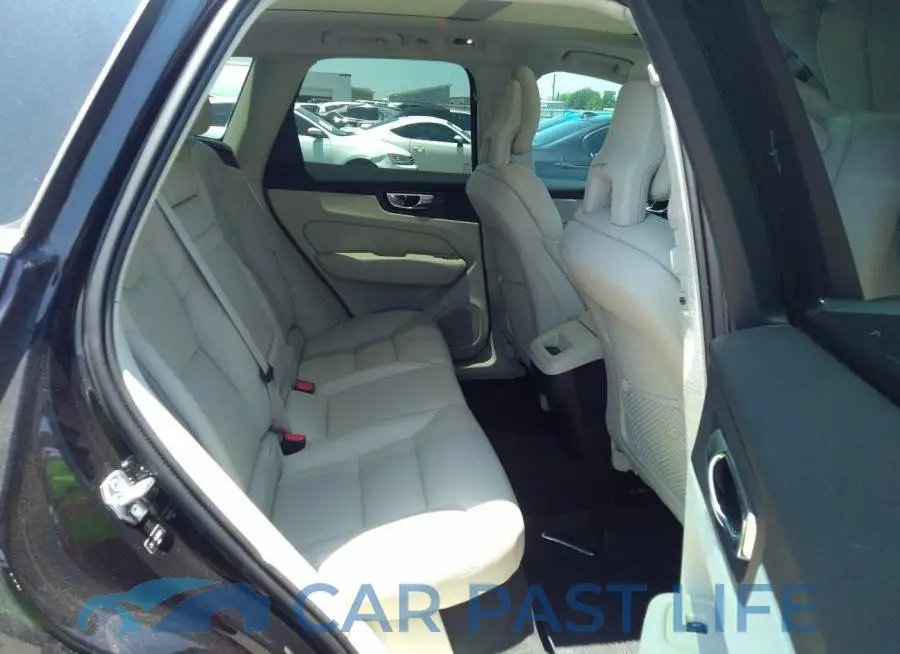 LYV102RK5JB101589# 8