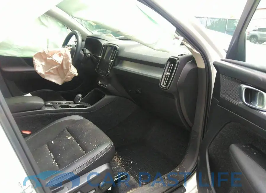 YV4162UK5L2262998# 5