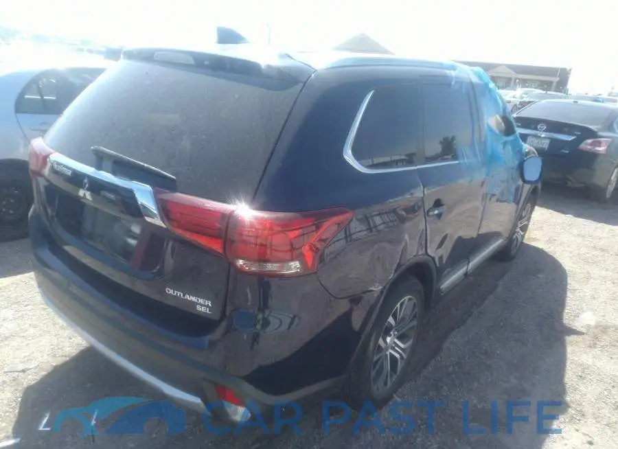 JA4AD3A38JZ015503# 4