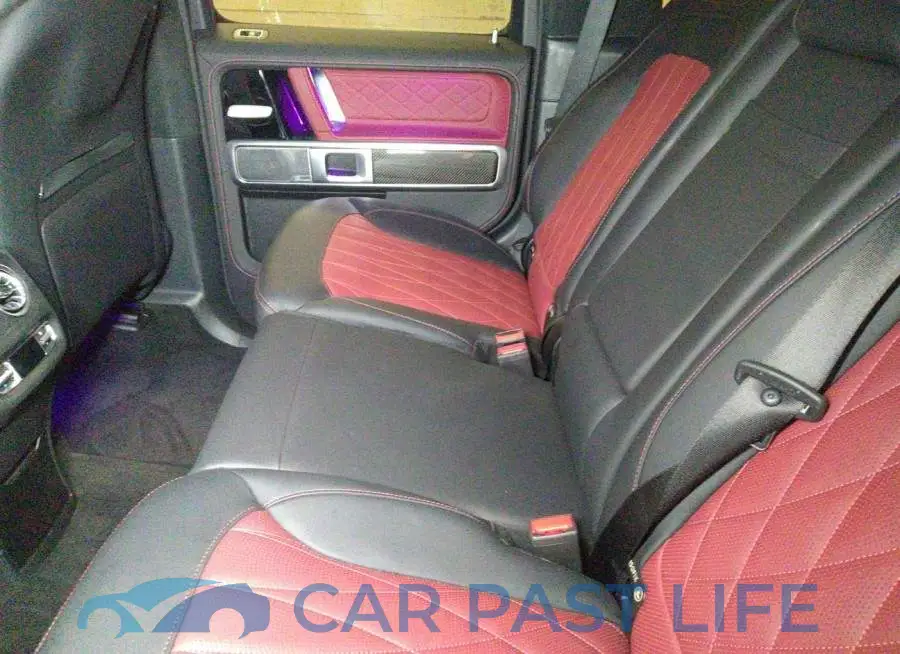W1NYC7HJ8LX364137# 8