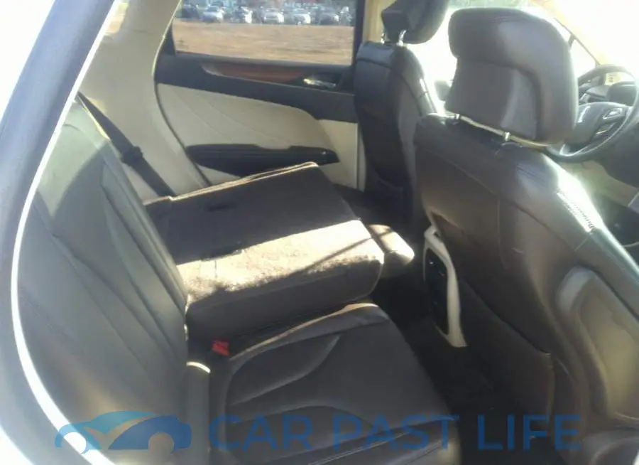 5LMCJ3D98GUJ05434# 8