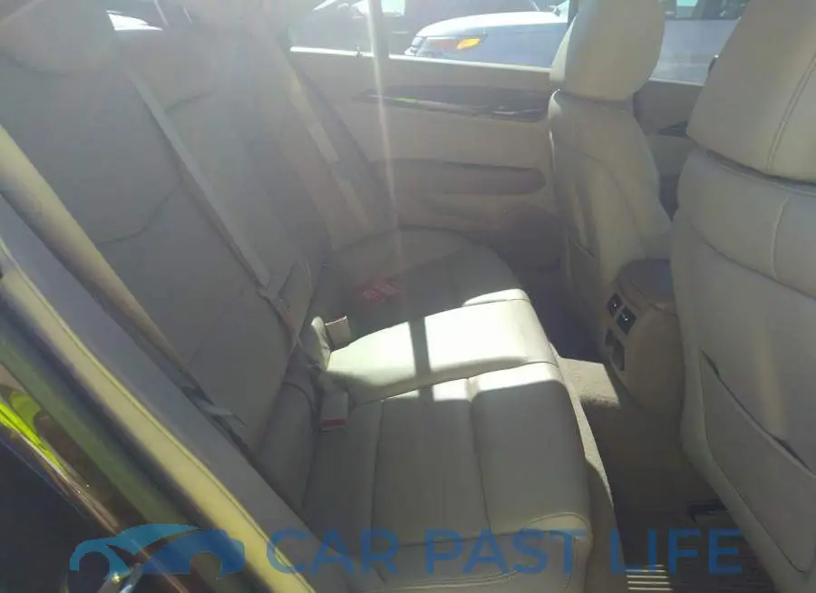 1G6AH5RX8G0109796# 8