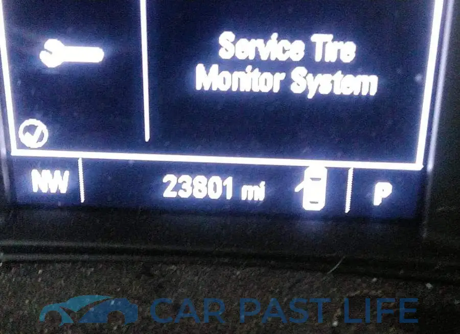 1G1ZB5ST1LF010486# 7