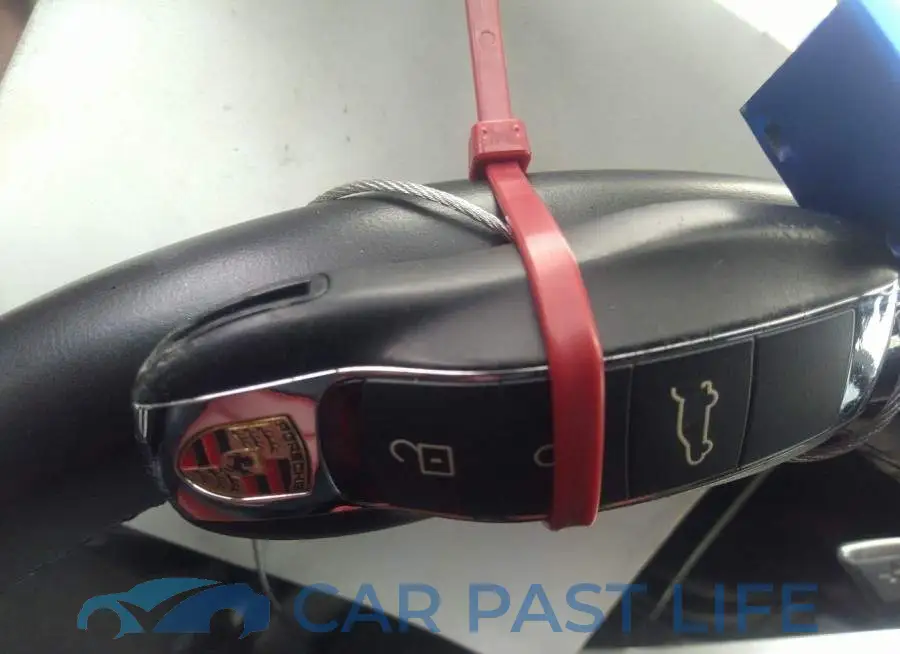 WP1AA2A54MLB11063# 11