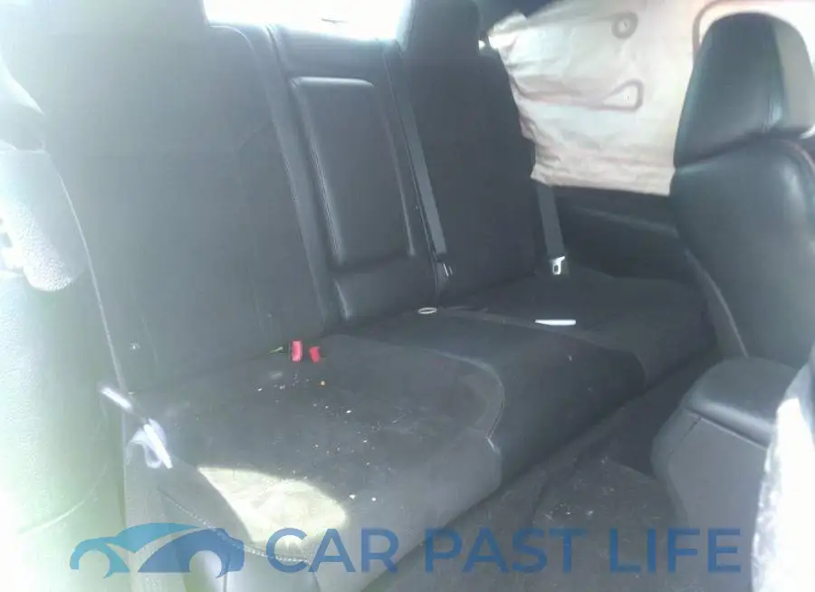 2C3CDZFJ2FH718406# 8