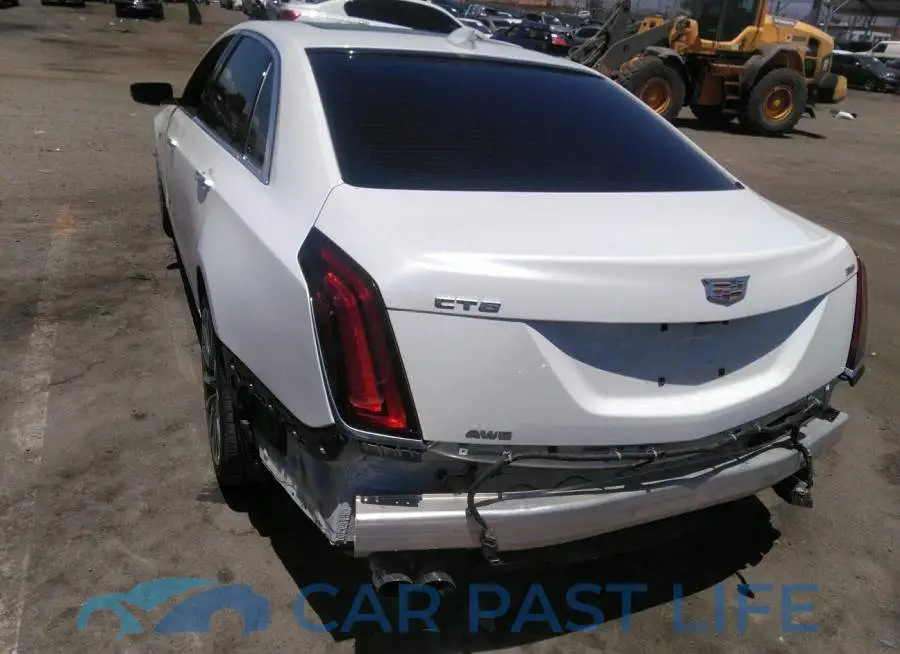 1G6KD5RS4JU127085# 3