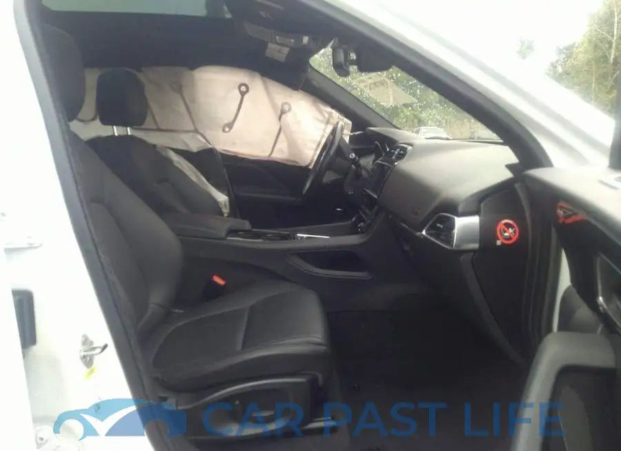SADCJ2BV9HA882455# 5