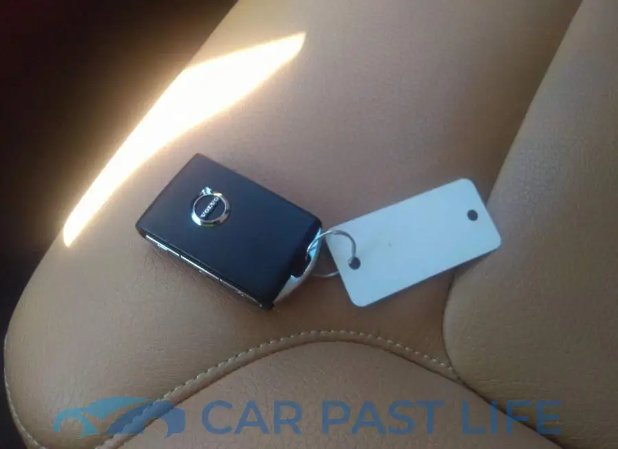 YV4A22PK5G1028511# 11